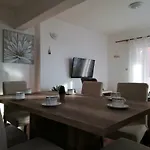 Petra Apartman *