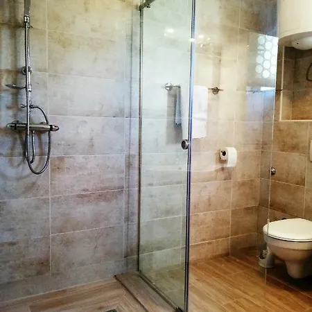 Petra Apartman *